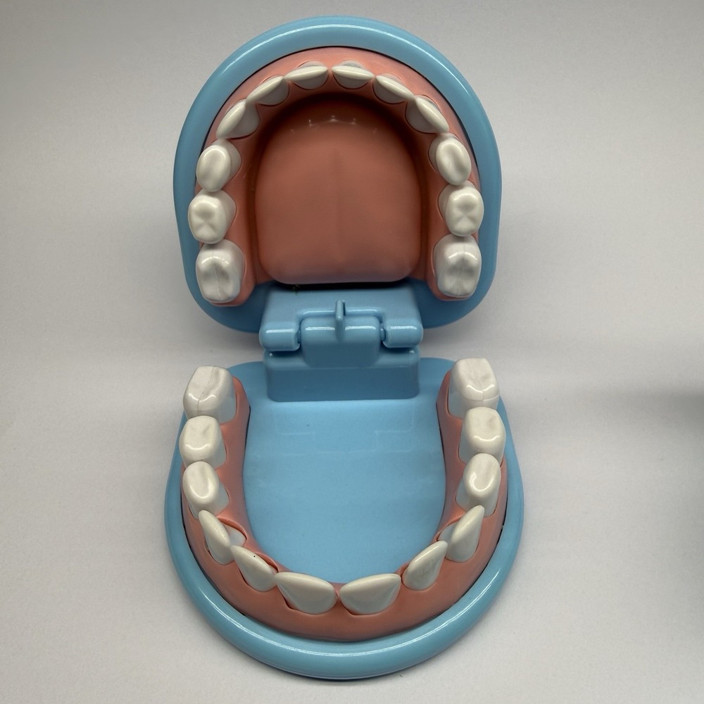 Melissa & Doug Super Smile Dentist Kit With Pretend Play Set of Teeth And Dental - Picture 4 of 16
